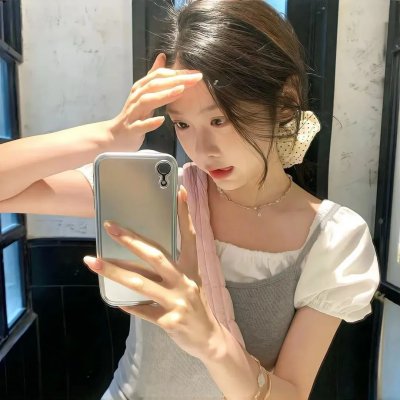 我们的错误 海报